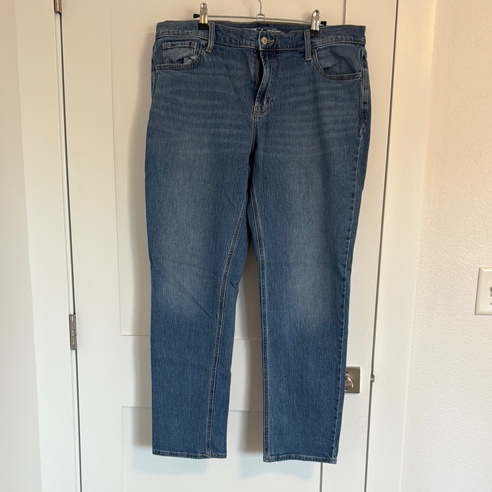 Old Navy Mid-Rise Boyfriend Jeans - Denim Blue